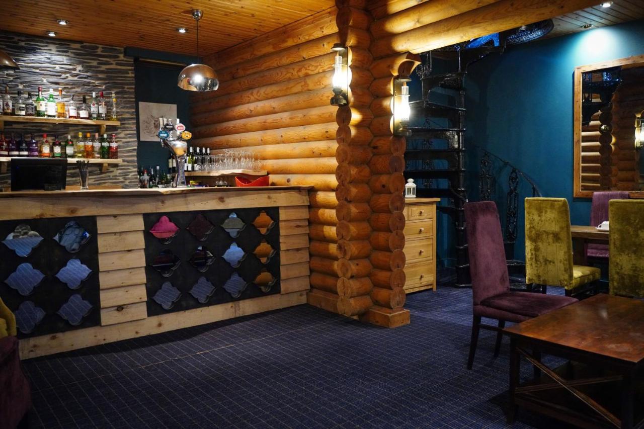 克瑞拉切文乡村公园酒店&Spa 奥特利 外观 照片
